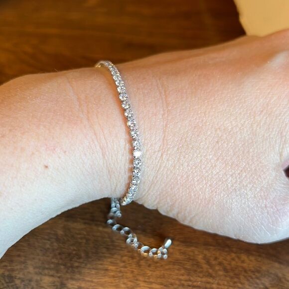 CZ by Kenneth Jay Lane Adjustable Sparkling Bracelet or Anklet - New with Tags - Picture 1 of 12